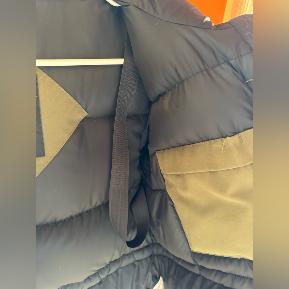 Authenticated Canada Goose Arctic Program Women’s… - image 5